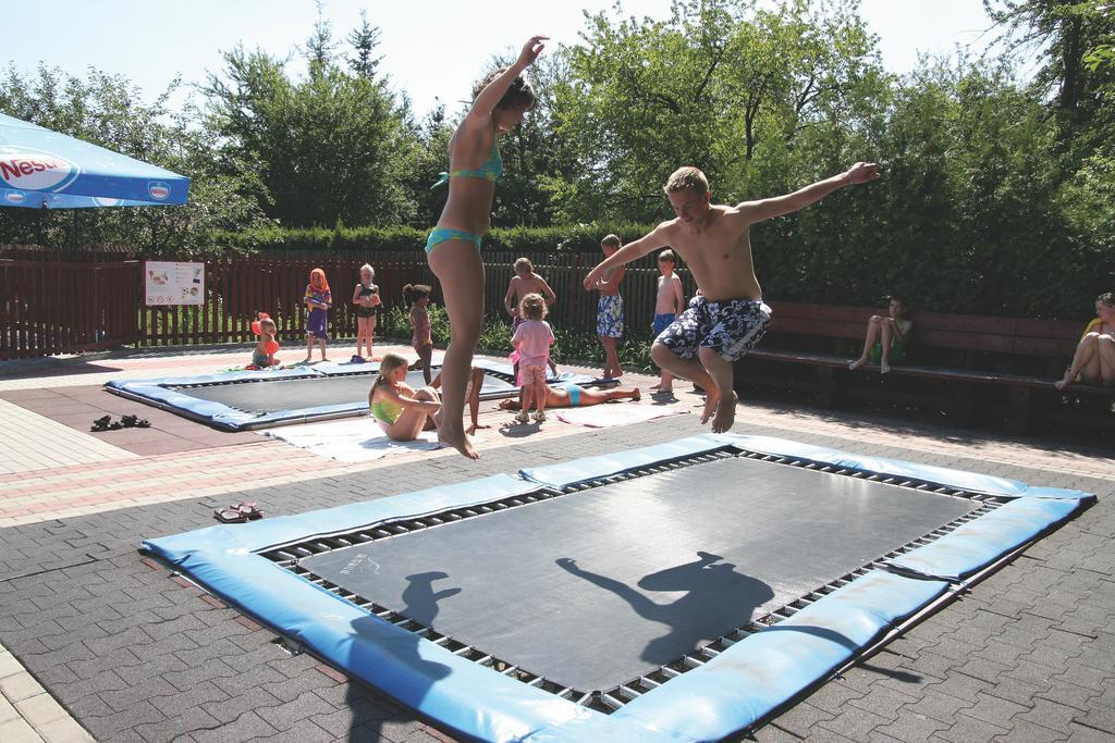 Hôtel Camping Oase Praha à Zlatníky Extérieur photo